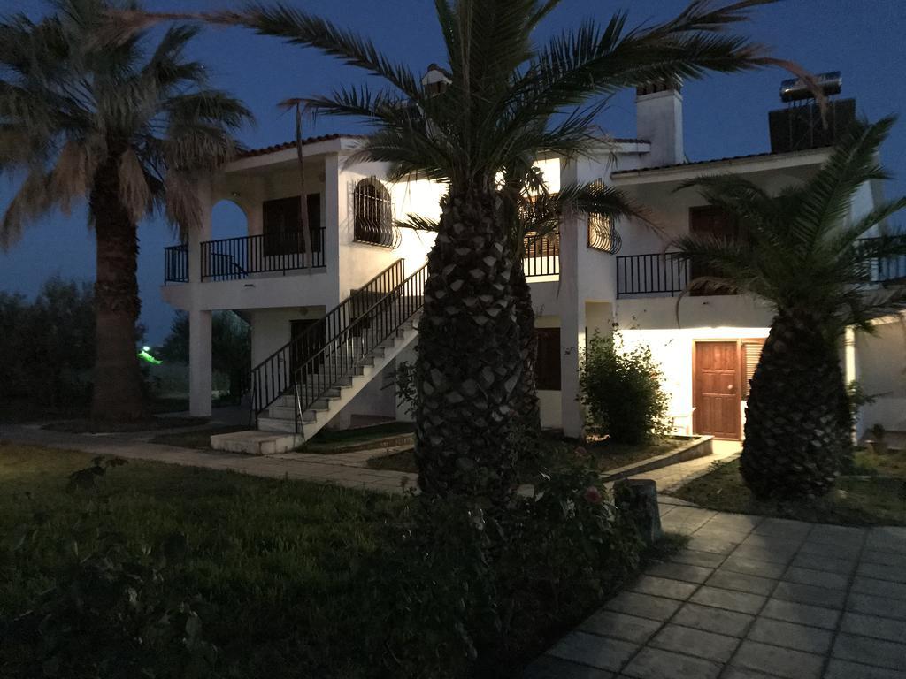 Apartmán Santa Catalina Kalyves Polygyrou Exteriér fotografie